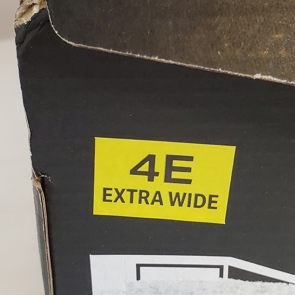 Under Armour Micro G Assert 8 4E Training Shoe - Picture 11 of 11